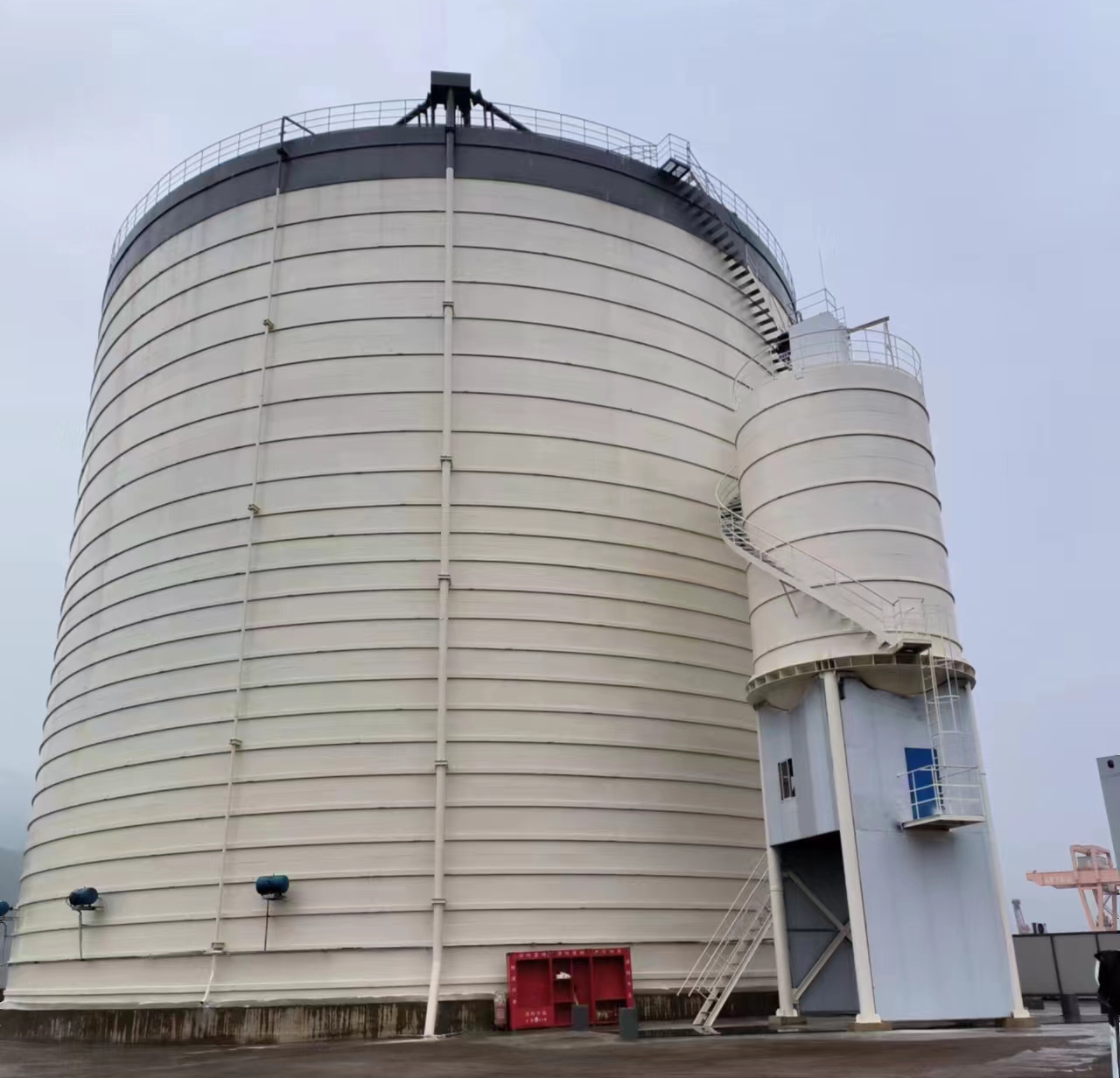 呼图壁10万吨水泥钢板库